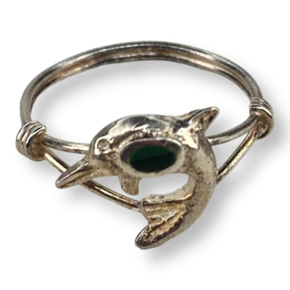 Tiny Vintage Sterling Silver 925 Green Stone‎ Dolphin Ring Size 4.5